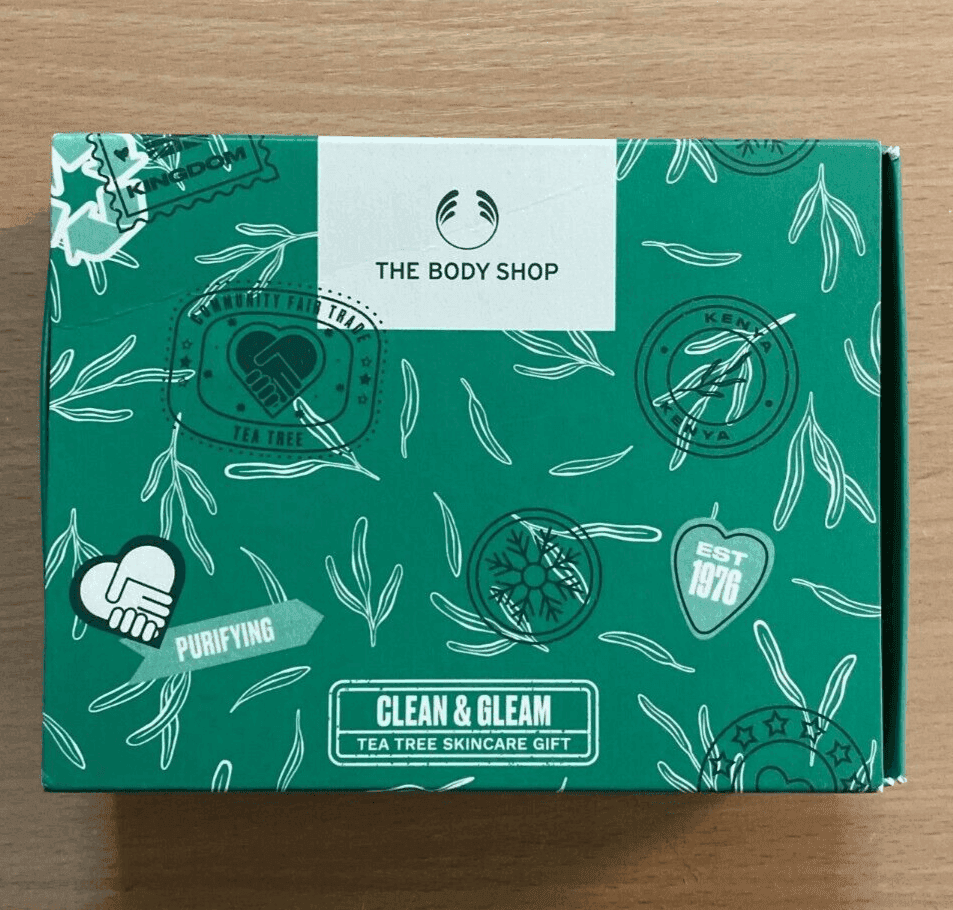 CLEAN & GLEAM TEA TREE SKINCARE GIFT